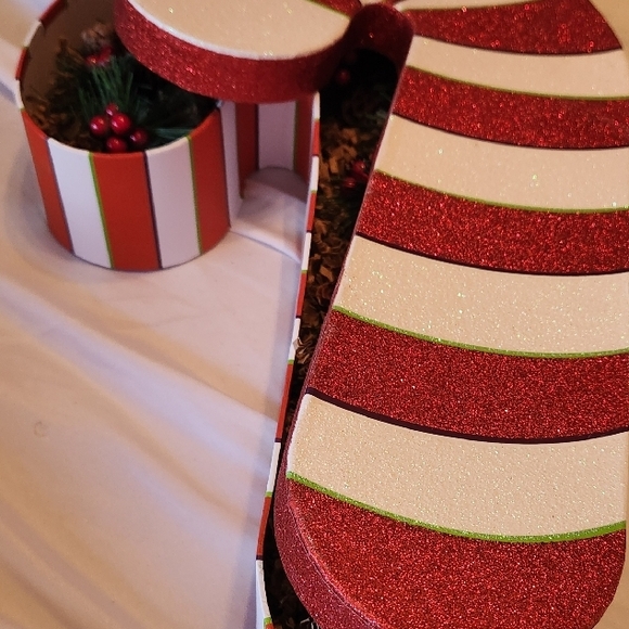 Red and White Candy Cane Holiday Decor - Picture 3 of 7